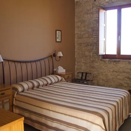 Ξενοδοχείο Muralleta 3*