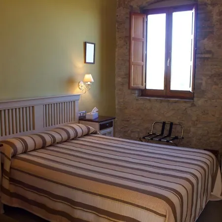 Muralleta Hotel 3*
