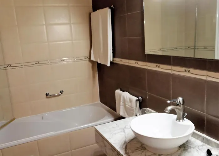 Muralleta Hotel 3*
